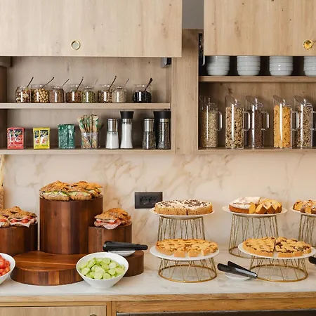 Szálloda Marco Polo 3 Stelle Superior 3*